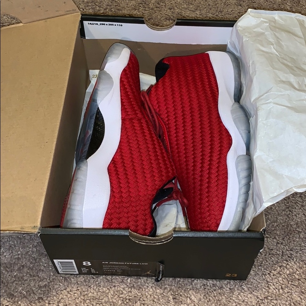 JORDAN shoes